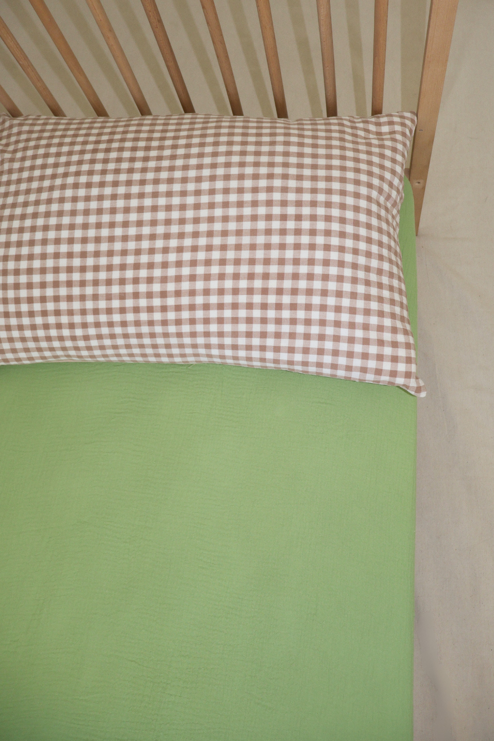 Baby Muslin Cot Sheet | Apple