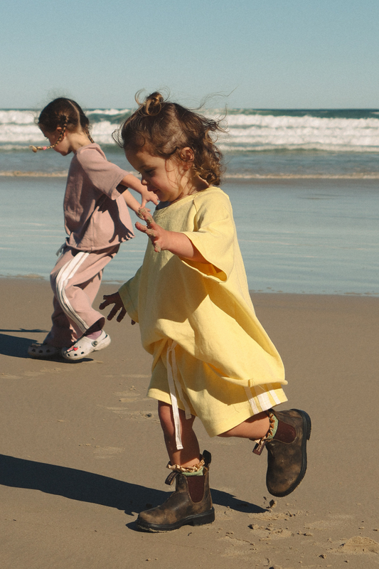 Racer Shorts Play Set | Honey